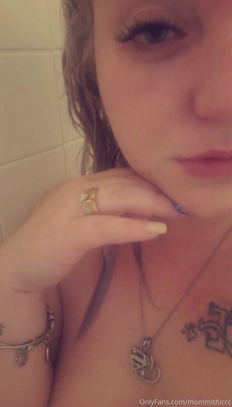 Mommithiccc
