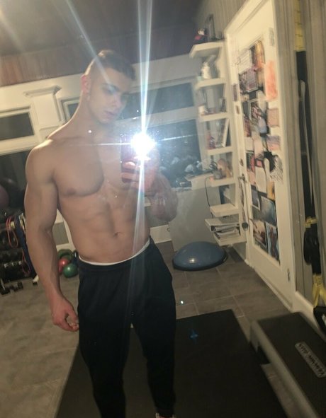 Nacktes geleaktes OnlyFans-Foto von Creamygorilla