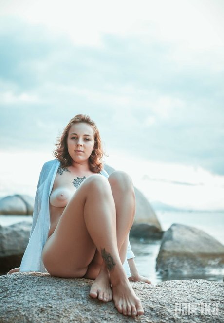 Nacktes geleaktes OnlyFans-Foto von Juliana