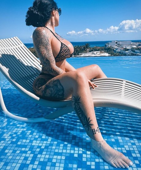 Vanessa.bootybuilder