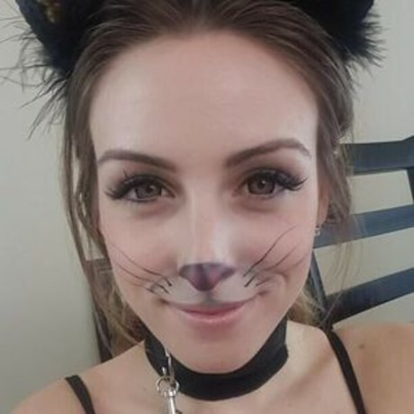Nacktes geleaktes OnlyFans-Foto von Ceceseptember