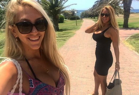 Nacktes geleaktes OnlyFans-Foto von Nicolle A