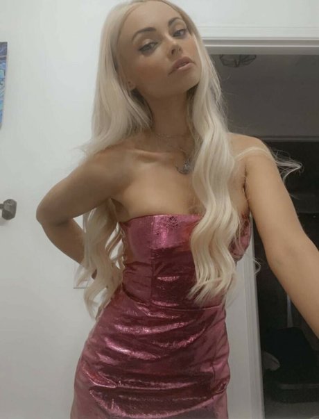 Nacktes geleaktes OnlyFans-Foto von Katja Glieson