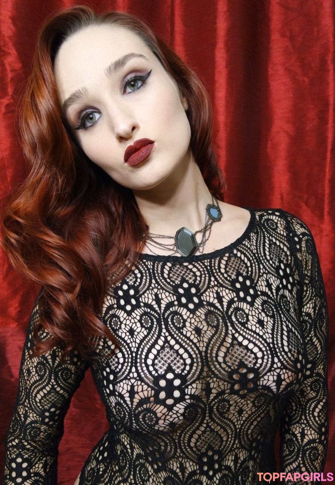 Nacktes geleaktes OnlyFans-Foto von Alexandria The Red #1049