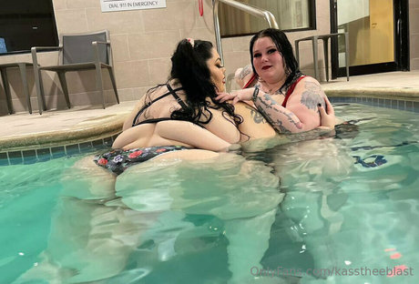 Nacktes geleaktes OnlyFans-Foto von Kasstheeblast