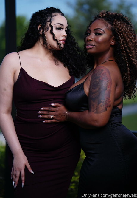 Nacktes geleaktes OnlyFans-Foto von Gemthejewels