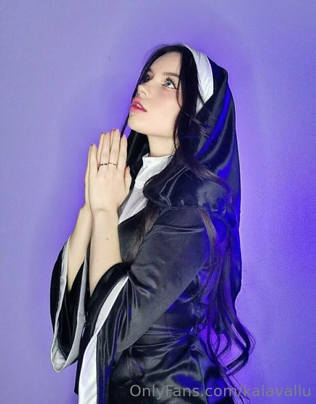 Nacktes geleaktes OnlyFans-Foto von Kalavallu