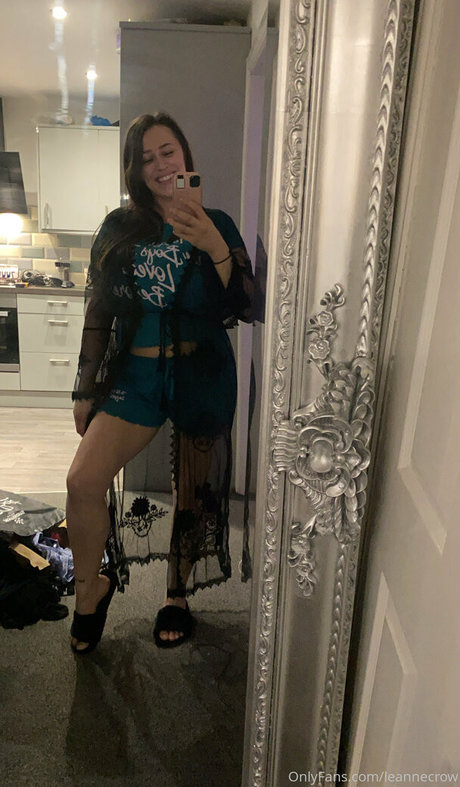 Leannecrow