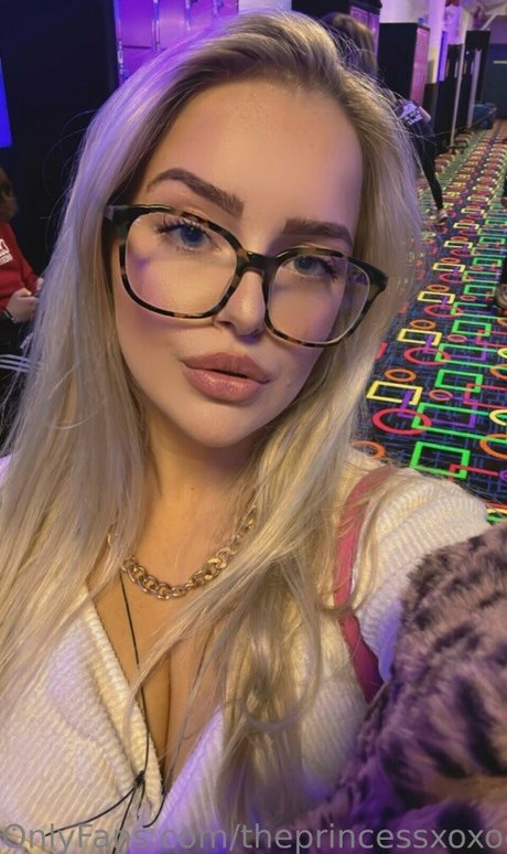 Nacktes geleaktes OnlyFans-Foto von Theprincessxoxocharm