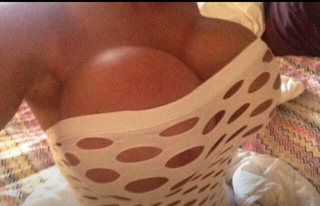Nacktes geleaktes OnlyFans-Foto von Sexxystarr77