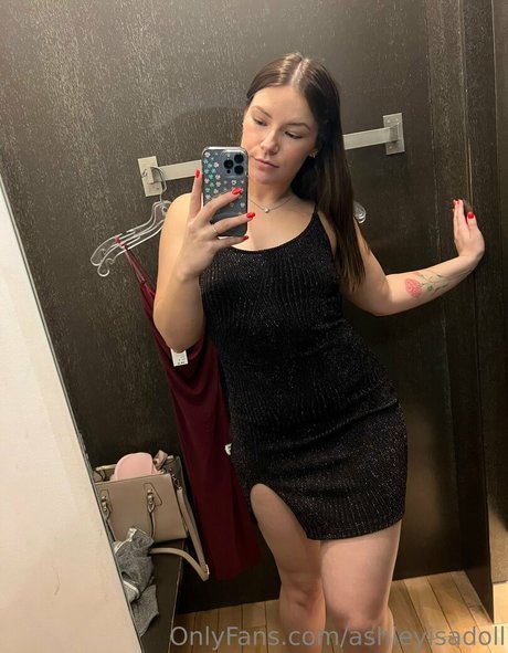 Ashleyisadoll