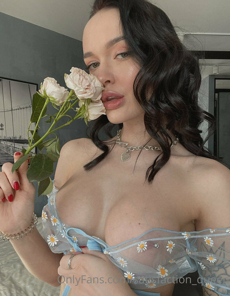 Nacktes geleaktes OnlyFans-Foto von Satisfactionqueen