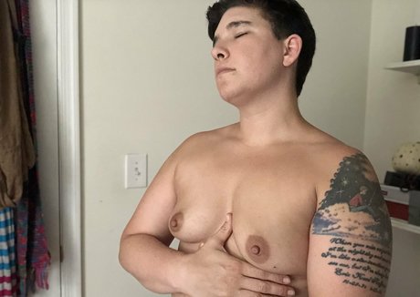 Nacktes geleaktes OnlyFans-Foto von Butchdaddypump