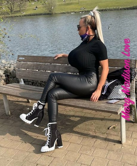 Nacktes geleaktes OnlyFans-Foto von Marymadison