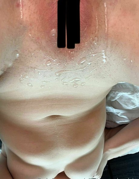 Nacktes geleaktes OnlyFans-Foto von Baylienicolexo
