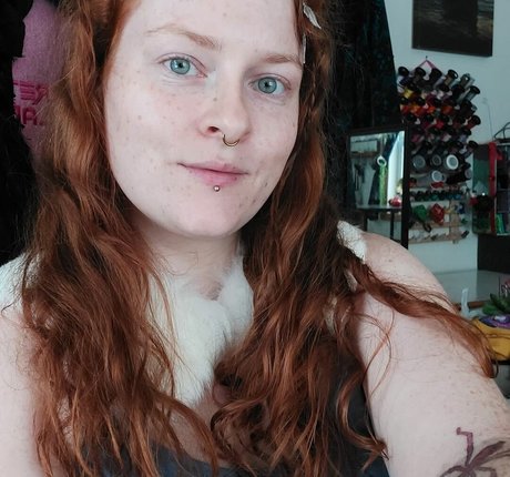 Nacktes geleaktes OnlyFans-Foto von Rhea Creates Magic