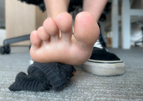 Nathan_feet
