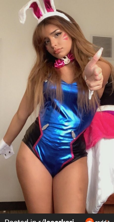 Nacktes geleaktes OnlyFans-Foto von Loserkari