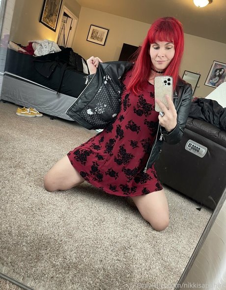 Nacktes geleaktes OnlyFans-Foto von Nikkisapphire
