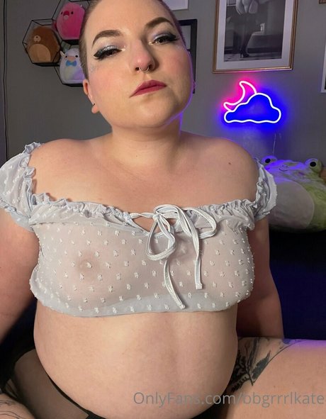 Nacktes geleaktes OnlyFans-Foto von Bbgrrrlkate