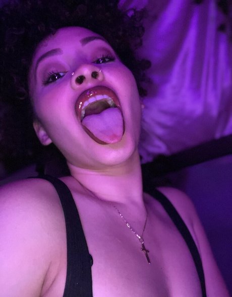 Nacktes geleaktes OnlyFans-Foto von Bobbidean