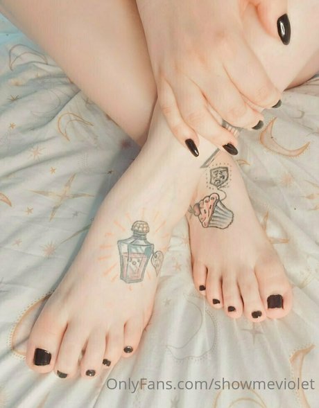 Nacktes geleaktes OnlyFans-Foto von Showmeviolet