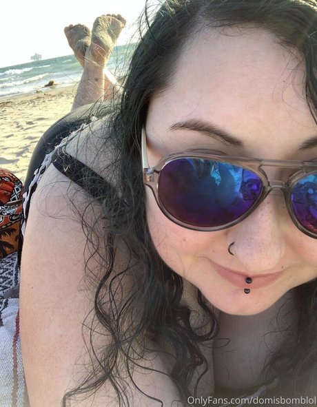 Nacktes geleaktes OnlyFans-Foto von Domisbomb