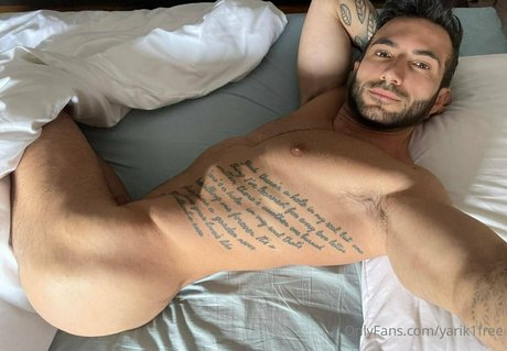 Nacktes geleaktes OnlyFans-Foto von Yarik1free