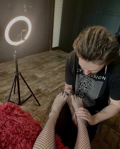 Nacktes geleaktes OnlyFans-Foto von Yokaigoddess