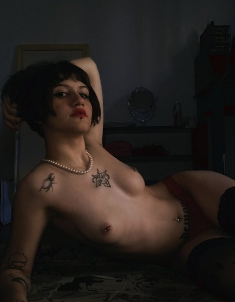 Nacktes geleaktes OnlyFans-Foto von Cyberdollexe
