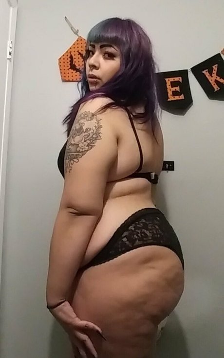 Nacktes geleaktes OnlyFans-Foto von Crushercutie1