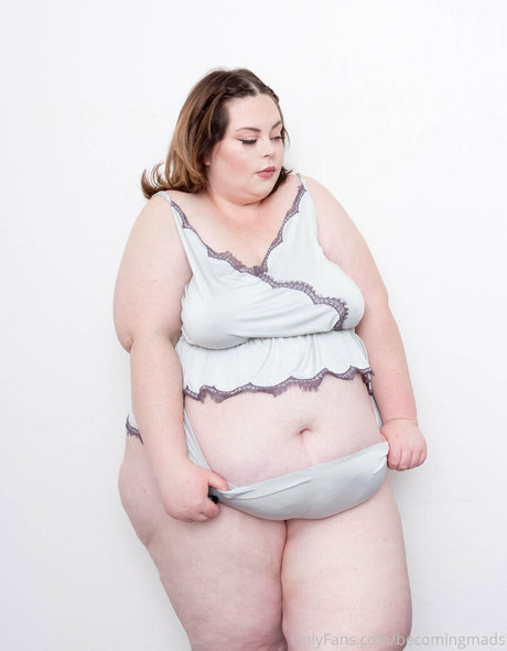 Nacktes geleaktes OnlyFans-Foto von Becomingmads