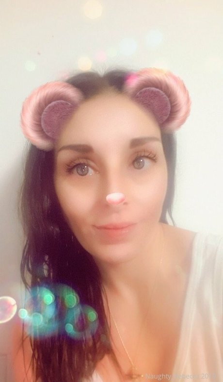 Nacktes geleaktes OnlyFans-Foto von Naughtyrebecca1