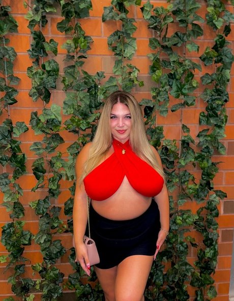 Nacktes geleaktes OnlyFans-Foto von Sierra K