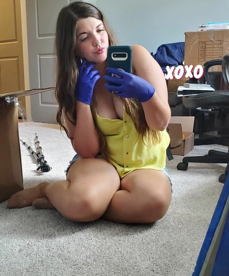 Nacktes geleaktes OnlyFans-Foto von Lisa Asmr