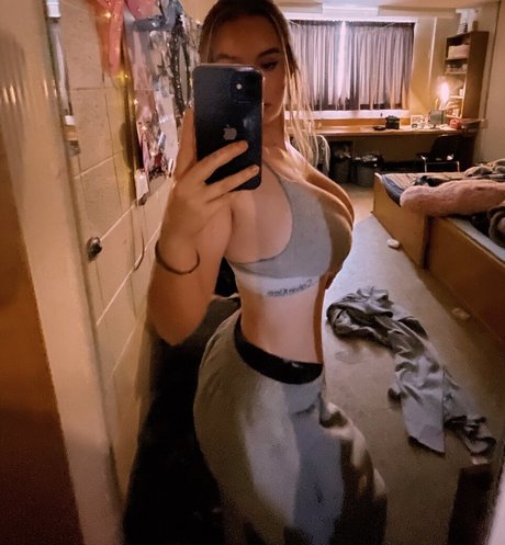 Nacktes geleaktes OnlyFans-Foto von Hailey F