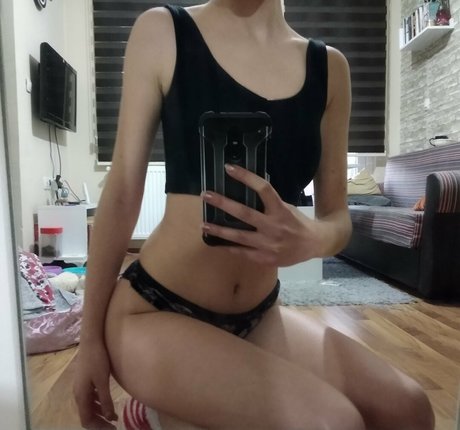 Nacktes geleaktes OnlyFans-Foto von Busra Cabuk