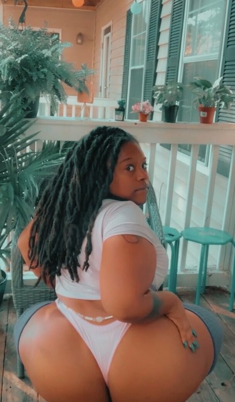 Thefamouspeachesandcream