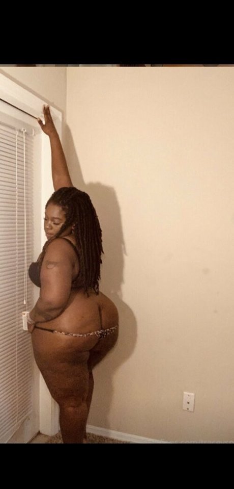 Thefamouspeachesandcream