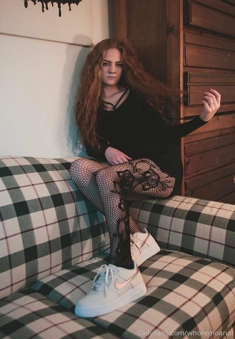Nacktes geleaktes OnlyFans-Foto von Highschooldropout