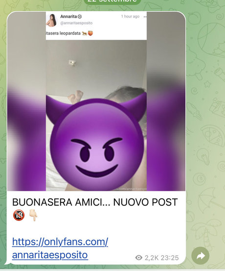 Nacktes geleaktes OnlyFans-Foto von Annarita Esposito