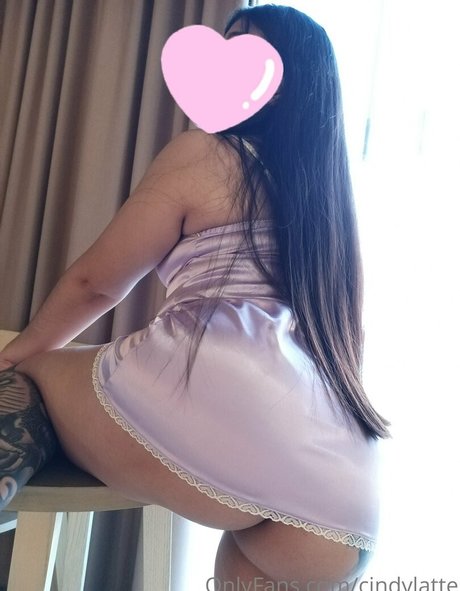 Nacktes geleaktes OnlyFans-Foto von Cindylatte