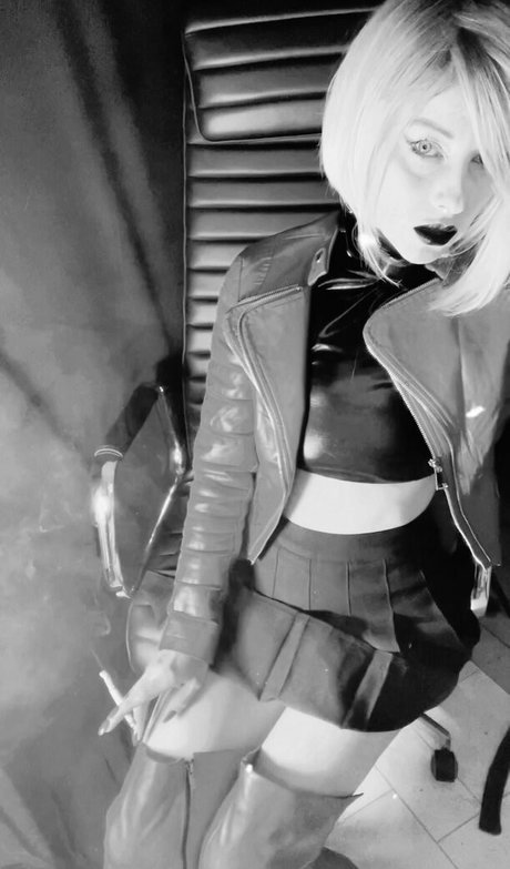 Smokingqueenalina