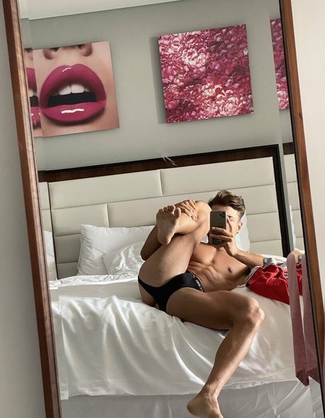 Nacktes geleaktes OnlyFans-Foto von Effortprivate
