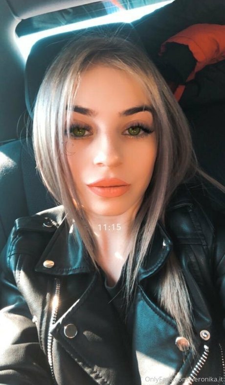 Nacktes geleaktes OnlyFans-Foto von Veronikait