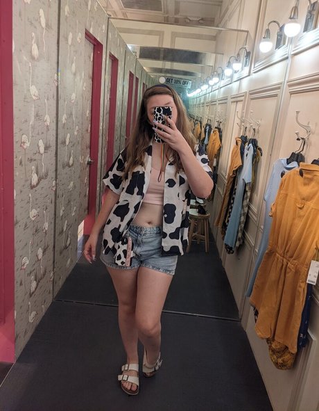 Nacktes geleaktes OnlyFans-Foto von Eightbitbailey
