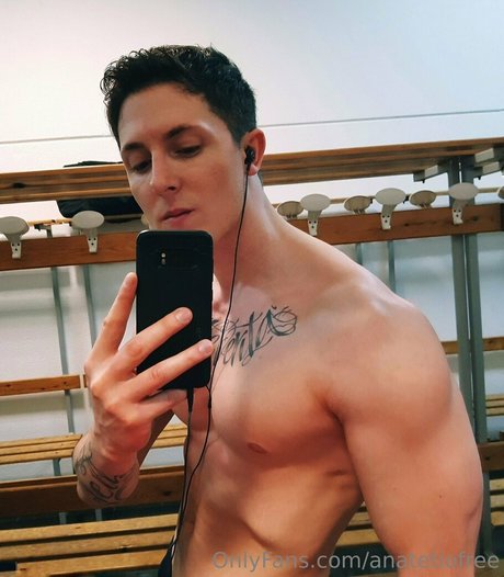 Nacktes geleaktes OnlyFans-Foto von Anatetiofree