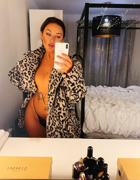 Nacktes geleaktes OnlyFans-Foto von Chloxo22