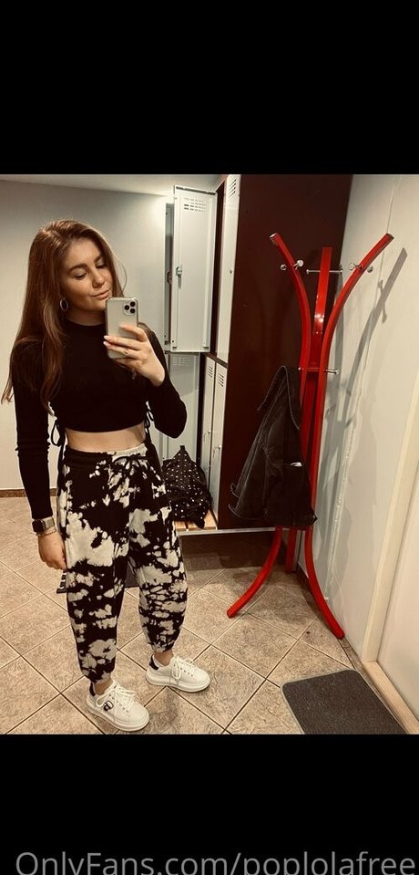Nacktes geleaktes OnlyFans-Foto von Poplolafree