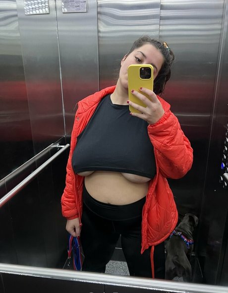 Nacktes geleaktes OnlyFans-Foto von Leluqueenz